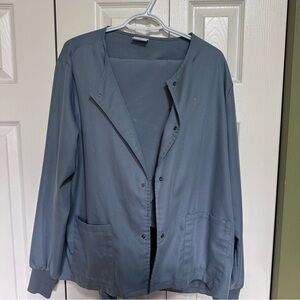 Luuna Scrubs pants and jacket